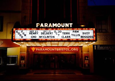 An exact replica of the original Paramount marquee promotes upcoming live shows -- and lights up State Street.